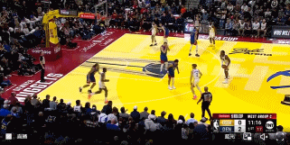 库里一秒钟没碰球 勇士这回合传来传去 库明加跳投被帽24秒违例