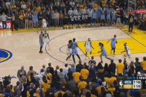 NBA比赛中最后一攻的变化：掩护战术对比