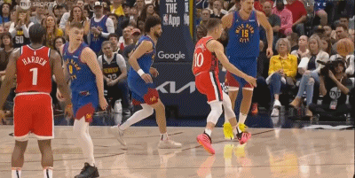 😂博格丹一顶约基奇就倒了 击碎了快船的小阵容模式！