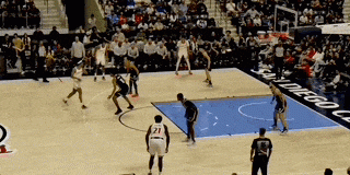连续2场被雪藏，崔永熙还有机会留在NBA吗？