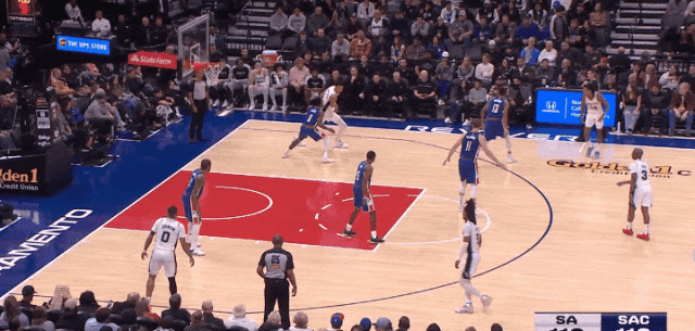 文班亚马,赛季结束:本来正描绘着未来传奇的框架呢