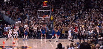 再反超回来！杰伦威弧顶拆炸弹命中三分