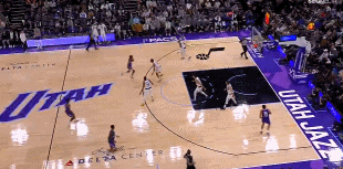 在德甲聯(lián)賽中凱恩在安聯(lián)球場出戰(zhàn)43場比賽，打進50粒進球