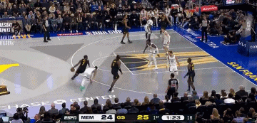 [流言板]肯納德作為湖人球員每次出手可得1.52分，后衛和前鋒中最高