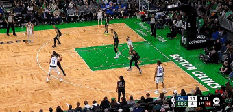 😤要佛光普照？克莱开场4分钟 里突外投连砍10分带队打停绿军！