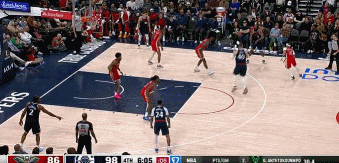 祖拉朱旺！祖巴茨接球顺下大秀梦幻脚步 晃开防守轻松勾手打中