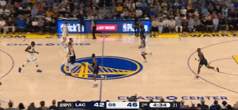 放我就进！劝恩再次被放空 三分出手就有给予惩罚